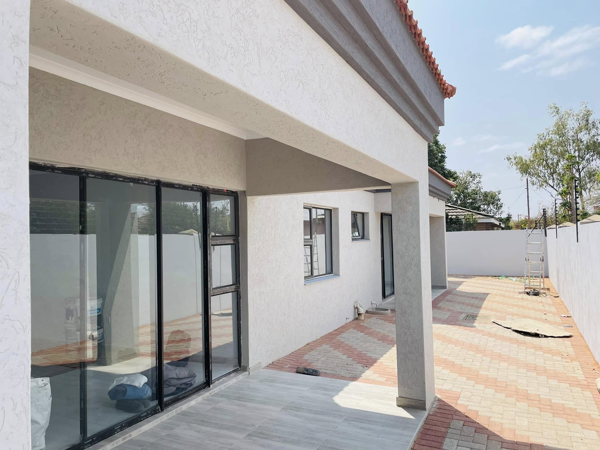 Four bedroom house 4 sale