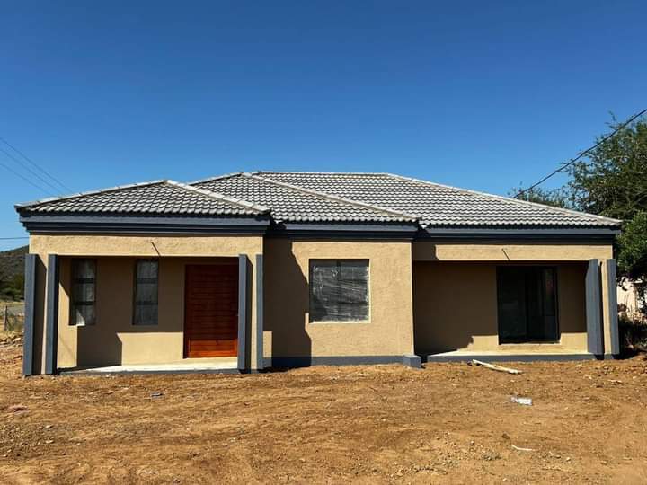 3 BEDROOM HOUSE IN OODI